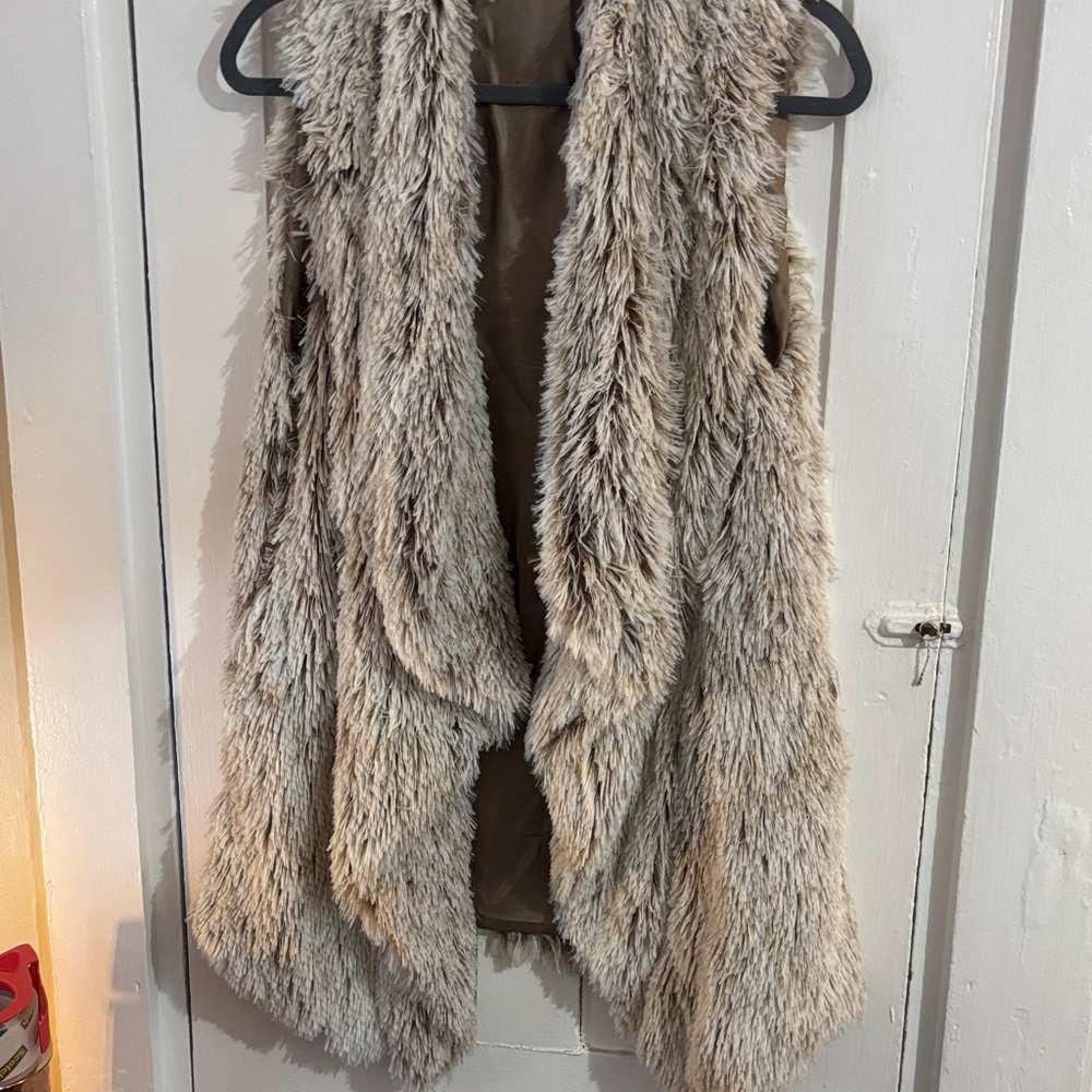 Chic Beige Teddy Vest for Women